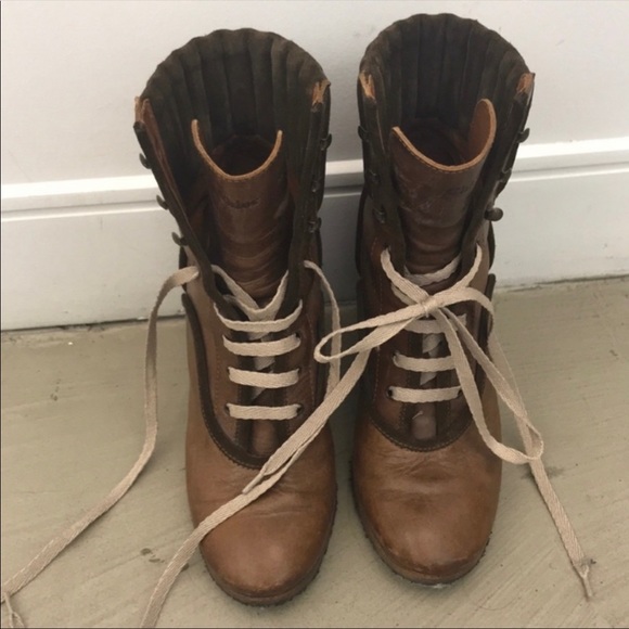 Chloe lace up wedge boots - Picture 3 of 6